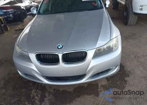 2011 BMW 328I z USA, uszkodzony, nr VIN WBAPH5G50BNM81618